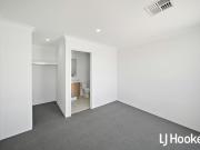 Stylish New 4x2 Family Home in Wellard