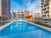 Stylish North Facing Apartment with Stunning Darling...