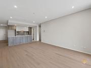 Stylish Oversized One Bedroom with Resort Style Facilities