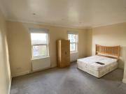 Stylish & Ready to Move In 1 Bedroom Flat on Penge