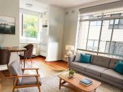 Stylish Renovated 1 Bedroom Apartment in Mascot Partly...