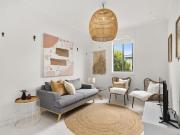 Stylish Renovated Cottage in an Unbeatable Location