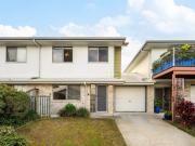 Stylish & Secure Bayside Living