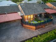 Stylish, Secure & Centrally Located in Tewantin