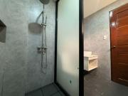 Stylish Single Attached Home with Complete Furnishings Gio