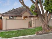 Stylish single level ease with its own street frontage