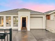Stylish & Spacious 3 Bedroom Home Offering Comfort and...