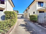 Stylish & Spacious 3 Bedroom Townhouse in a Quiet Complex
