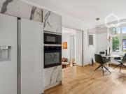 Stylish, Spacious & Bright 2 Floor Apartment in the...