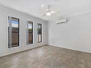 Stylish & Spacious Home You Don't Want to Miss!