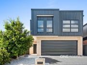 STYLISH SPACIOUS & NEWLY BUILT