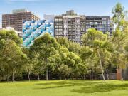 Stylish & spacious parkside living