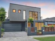 Stylish, Spacious & Perfectly Located