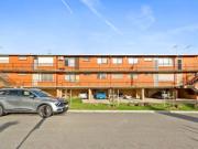 Stylish, Spacious & Superb Location in the Heart of West...