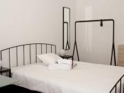 Stylish&Spacious w Private WC Balcony Alameda IST
