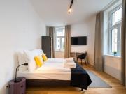 Stylish Studio Apartment in a completely renovated...