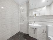 Stylish studio in an unbeatable location electricity,...