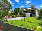 Stylish, Sustainable Living in a Sought After Northern...