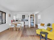 Stylish Tamarama Beachside Fully Furnished