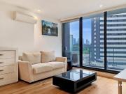 STYLISH TWO BEDROOM APARTMENT IN PRIME MELBOURNE LOCATION