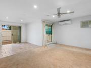 Stylish Two Bedroom Home with Spacious Courtyard &...