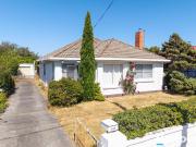 Stylish, Updated & Perfectly Positioned