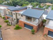 stylish & upmarket 3 bed cluster in.