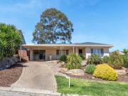 STYLISHLY DESIGNED 4 BEDROOM ENTERTAINER'S DELIGHT! STYLISHLY DESIGNED 4 BEDROOM ENTERTAINER'S DELIGHT!