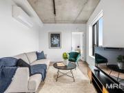 Stylishly furnished in the heart of Southbank