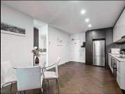 Stylishly Renovated 1 Bedroom with Uni High School Zone...