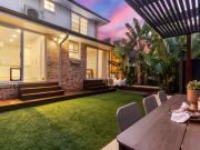 Stylishly Renovated Townhouse in a Peaceful Setting