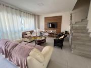 Sua casa dos sonhos, a alguns minutos da praia, em Juquehy! Sua casa dos sonhos, a alguns minutos da praia, em Juquehy!