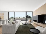 Sub Penthouse Perfection with City Views in Brighton’s...