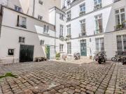 Sublime loft rénové proche de la place des Vosges !