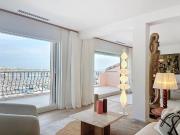 SUBLIME PENTHOUSE DE 120m2 CANNES VIEUX PORT