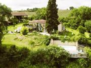 Sublime propriété avec Gîtes et piscines sur 2 hectares...