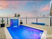 SUCCESS 4X2 LARGE FAMILY HOME WITH SOLAR PANELS &...