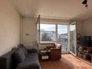 Südbalkon, Aufzug und Stellplatz zwischen Karl August...