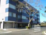 Sudoeste QRSW 4 Sala Dois Quartos Cozinha