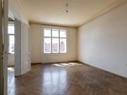 Südseitiger Altbau mit schönem Ausblick!...