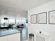 Suffolk Street Queensway, Birmingham, 2 Bedroom Flat