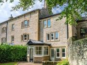 Sugar Lane, Dobcross, 5 Bedroom House