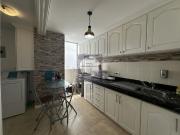 Suite amoblada alquiler en Cumbayá 2 cuadras USFQ