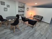 Suite Amoblada en Alquiler en Urdesa Central, Planta...