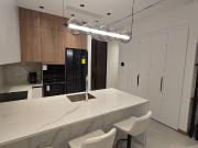 SUITE CON MUEBLES AMOBLADA LUJO