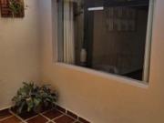 Suite confortável em ambiente acolhedor