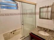 Suíte enorme na Vila Mariana prox. metro Santa Cruz