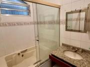 Suíte enorme na Vila Mariana prox. metro Santa Cruz