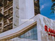 Suíte no TRYP Ramada à venda – Decorada, com vaga e...