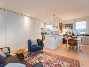 Summer Let Top Floor Flat with Stunning Views
